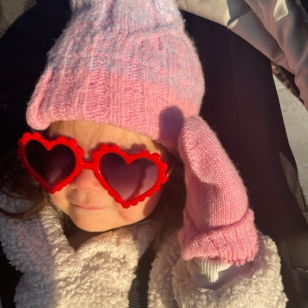 TODDLER SUNGLASSES AND BOW - RED